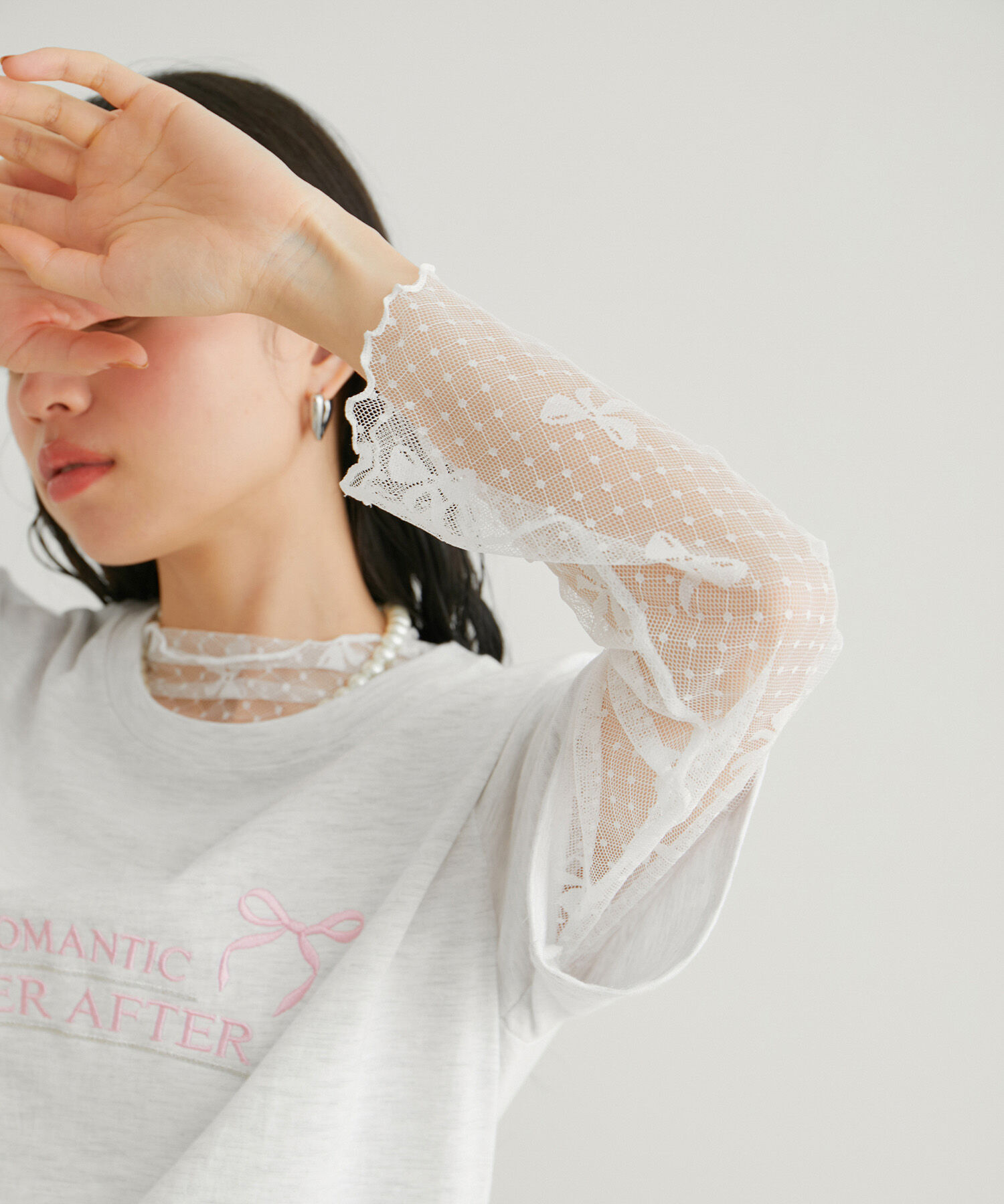 VIS「【WEB/一部店舗限定】リボンモチーフチュールプルオーバー」|Tシャツ・カットソー|