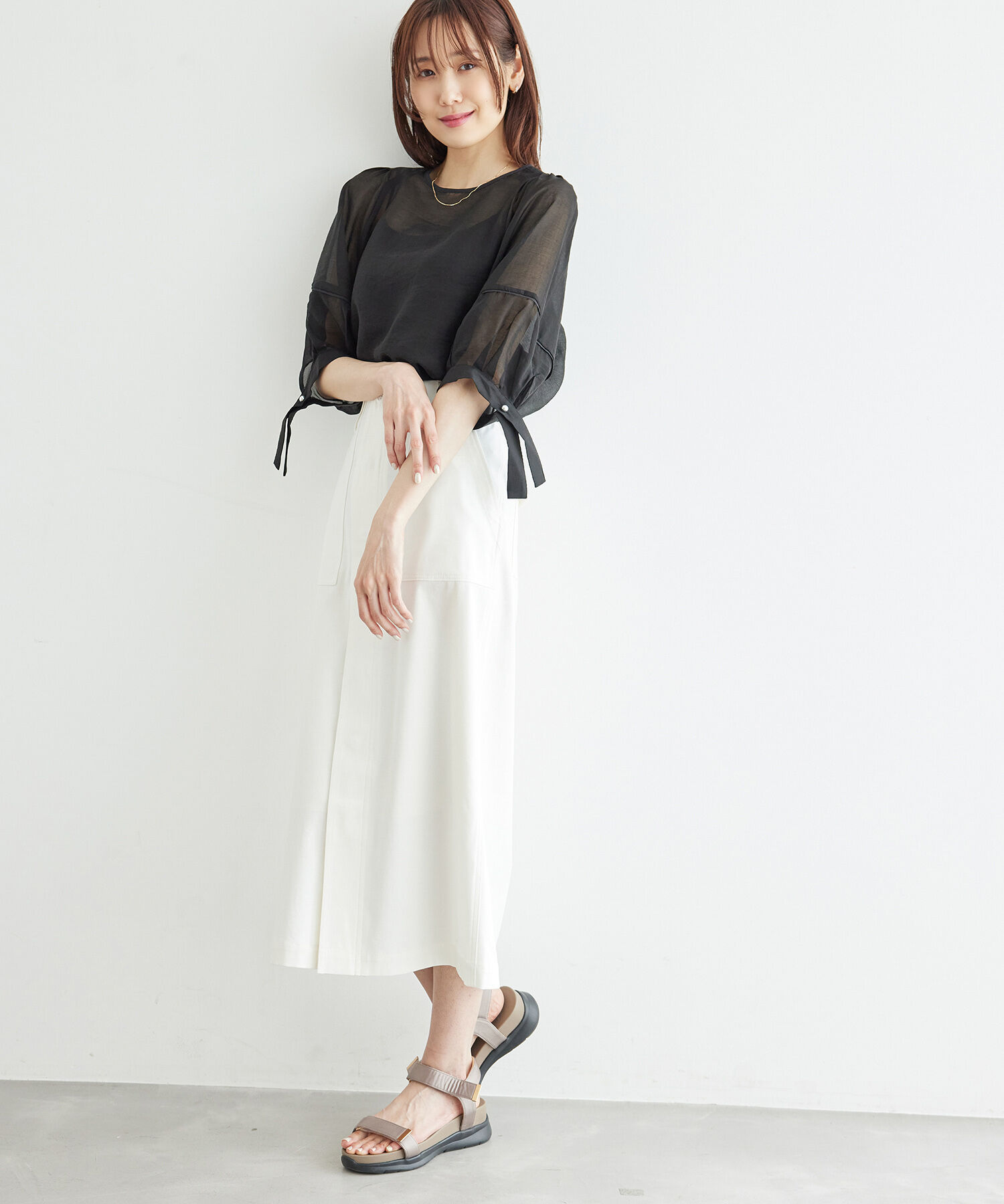 Rope&rsquo;Picnic「【emur/エミュール】シアーフリルカフスブラウス」|シャツ・ブラウス|