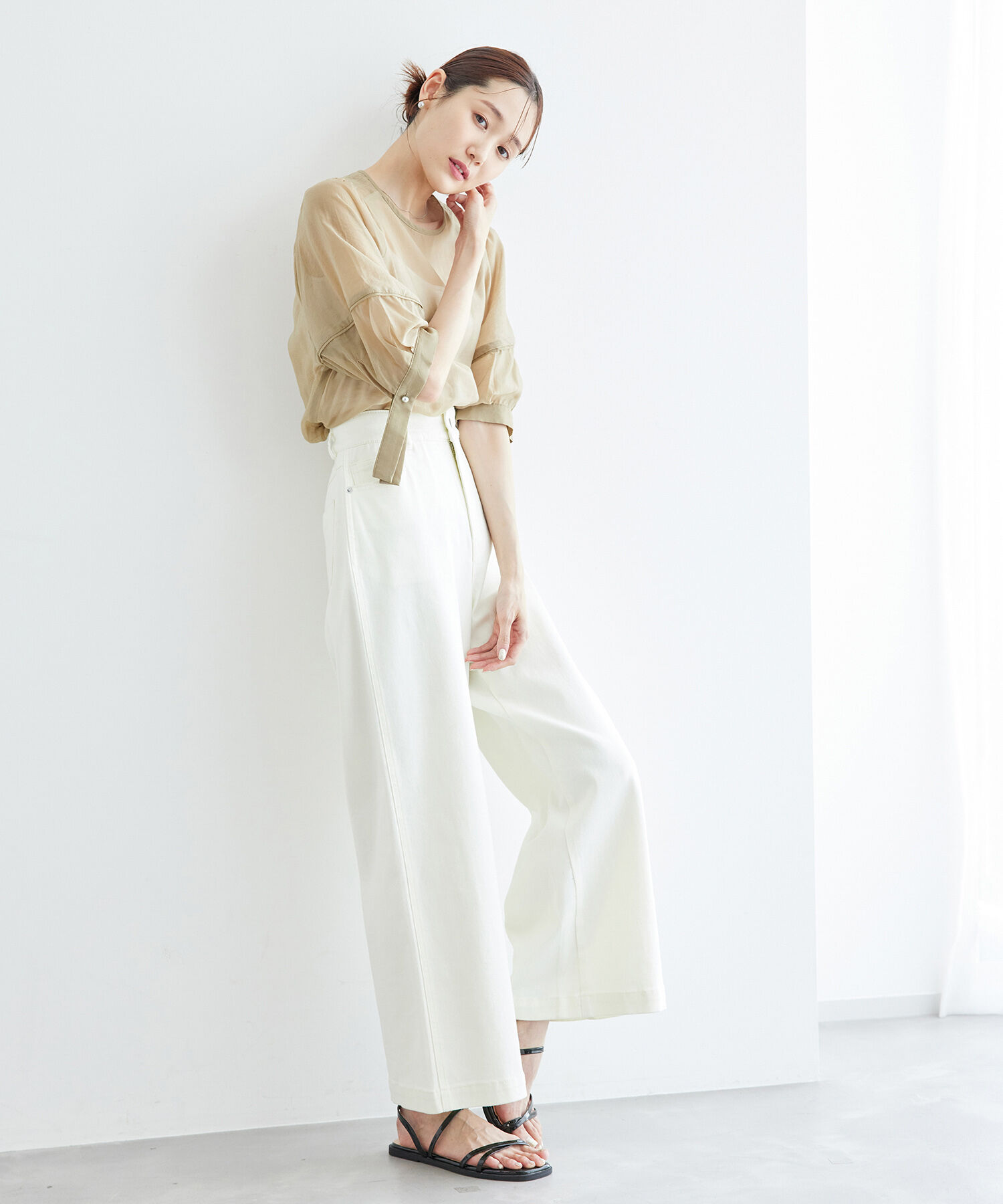 Rope&rsquo;Picnic「【emur/エミュール】シアーフリルカフスブラウス」|シャツ・ブラウス|