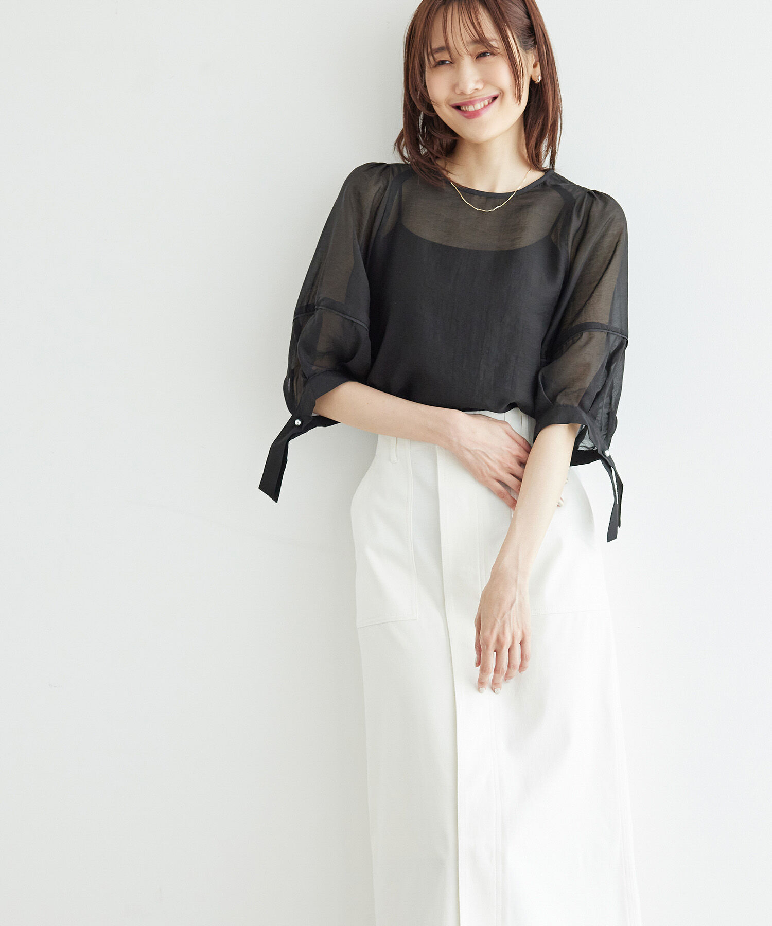 Rope&rsquo;Picnic「【emur/エミュール】シアーフリルカフスブラウス」|シャツ・ブラウス|