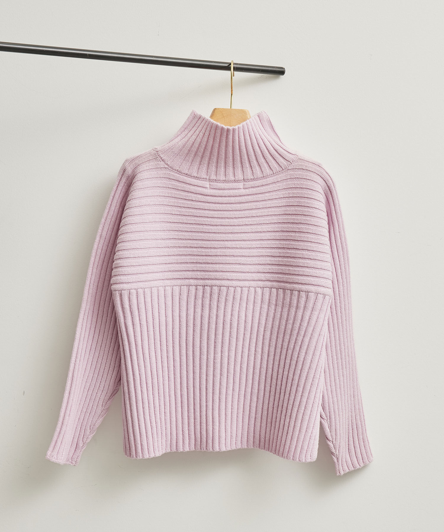 Rope&rsquo;Picnic「【WEB限定カラーあり】アソートリブ切り替えニットプルオーバー/リンクコーデ・新色追加」|ニット・セーター|