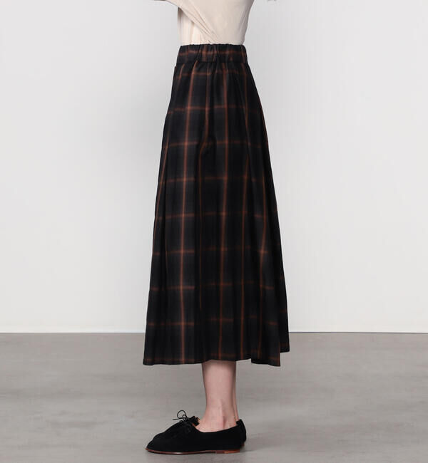  「nicholson & nicholson | ウォッシュドコットン チェック タックスカート WOMEN」|スカート|