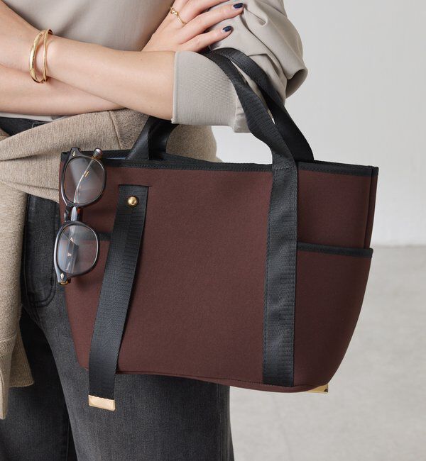  「【軽量/500mlペットボトル収納可】ミニウエットダブルポケットトート」|トートバッグ|ブラウン