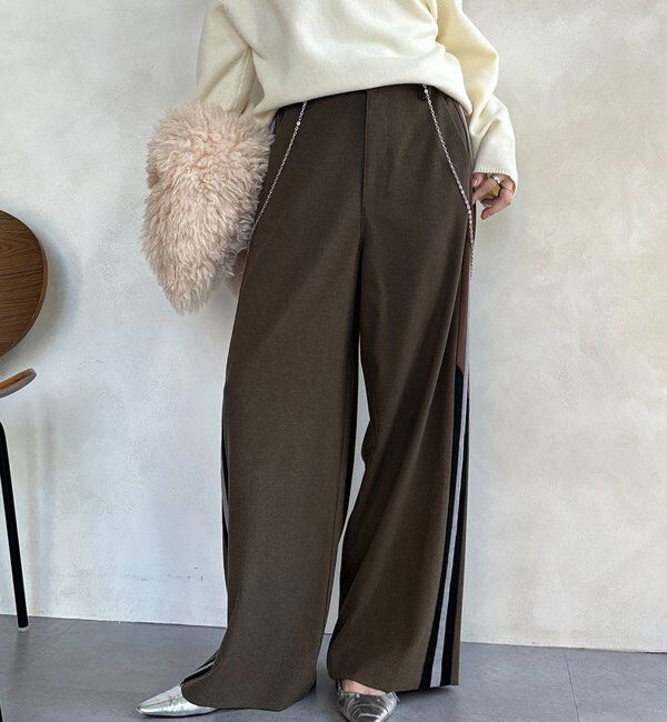  「【WEB限定】サイドラインワイドパンツ」|チノ|