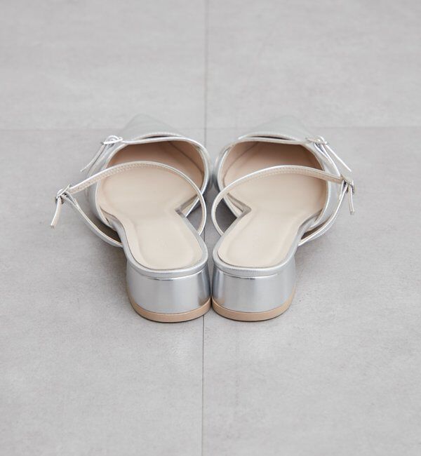  「ポインテッドトゥストラップパンプス」|パンプス|