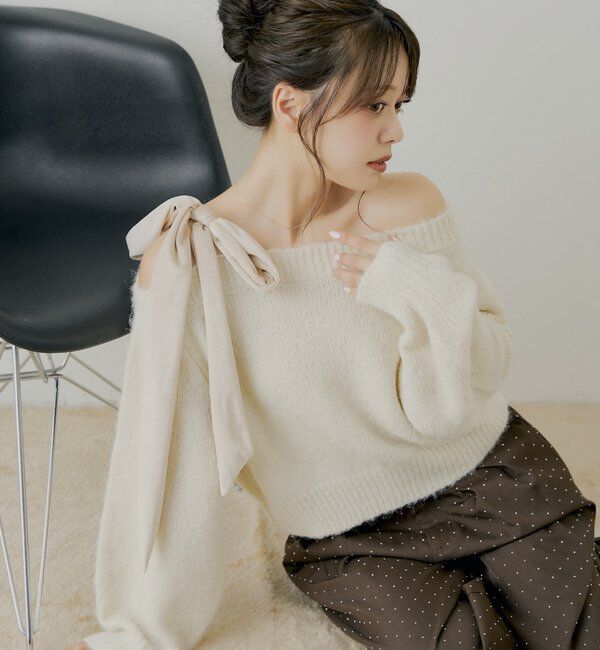  「【REVIVAL/WEB限定】ベロアリボンワンショルルーズニット」|ニット・セーター|アイボリー