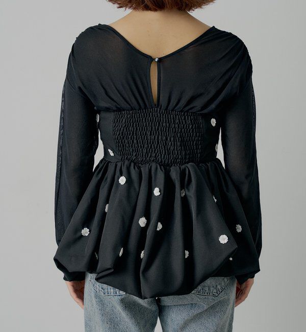  「【SALON by Chico】ドッキングバルーンペプラムフラワーブラウス」|シャツ・ブラウス|