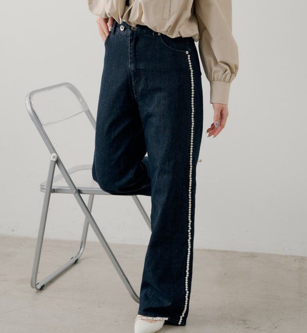  「【SALON by Chico】サイドパールラインカーブデニム」|デニム|