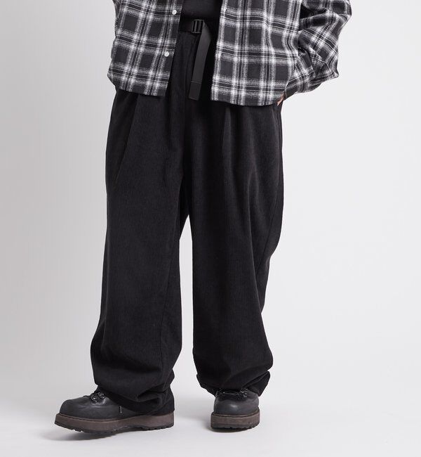  「【WEB限定】 KOOKY'Nコーデュロイワイドイージーパンツ」|チノ|
