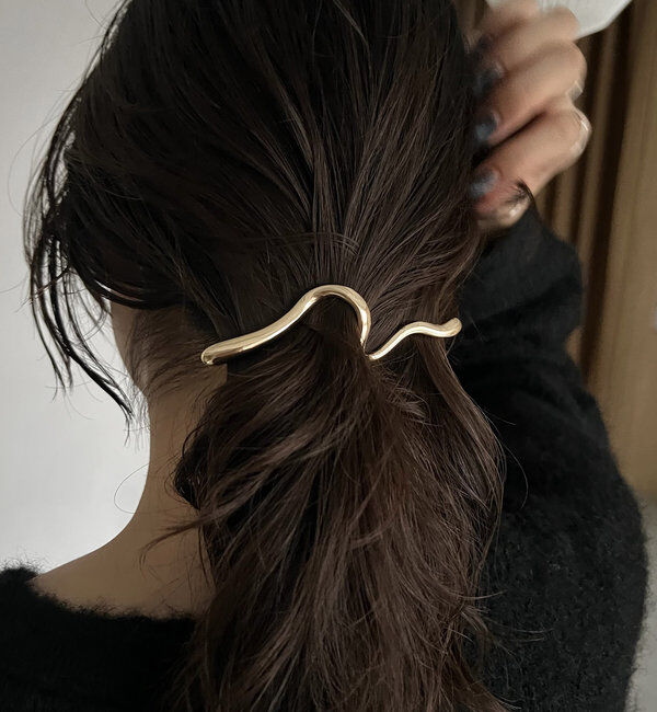  「〈GOLDY/ゴールディ〉カーブラインスリムバレッタ」|リング|ゴールド