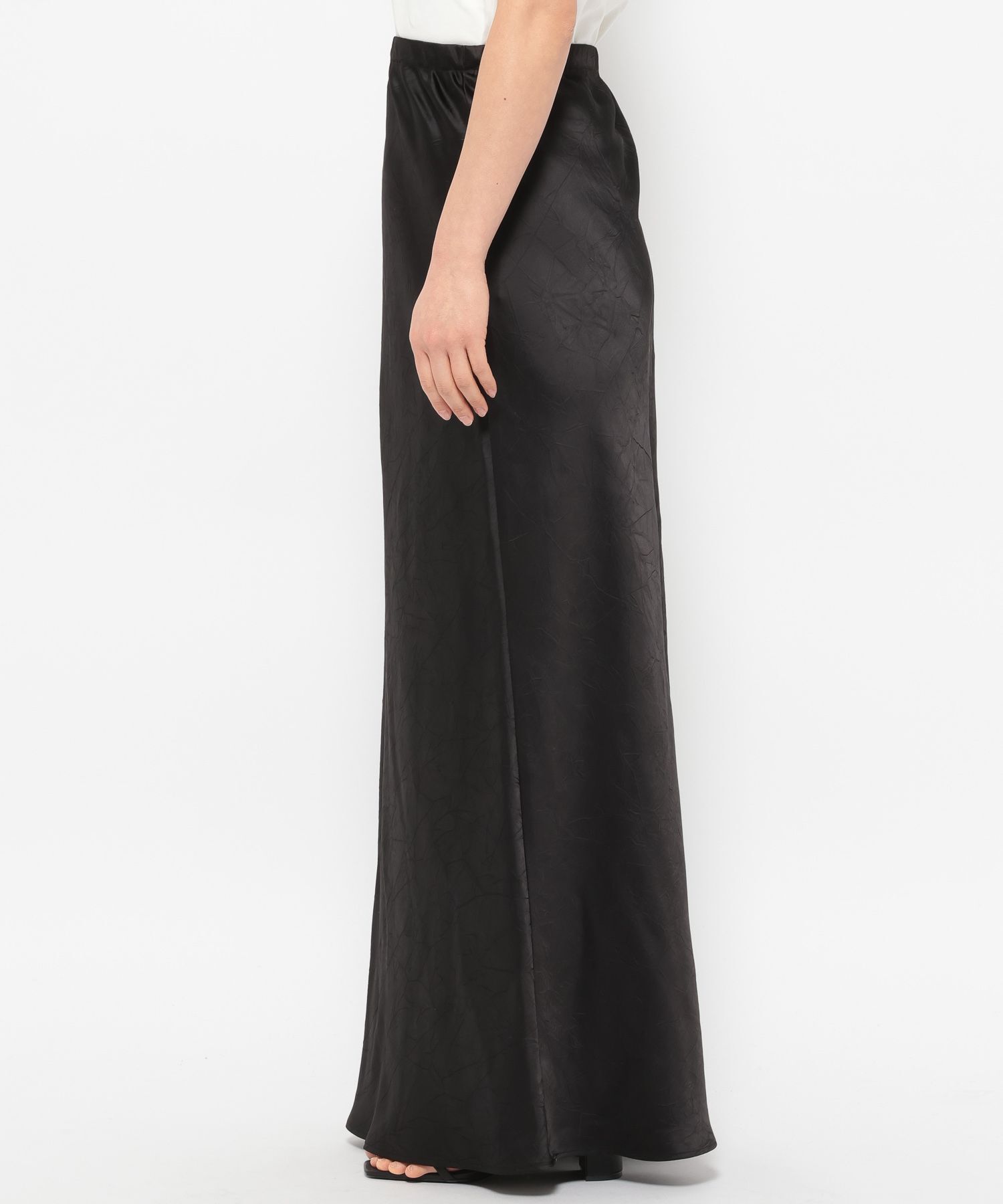 LOWRYS FARM「ストレッチサテンスカート」|スカート|