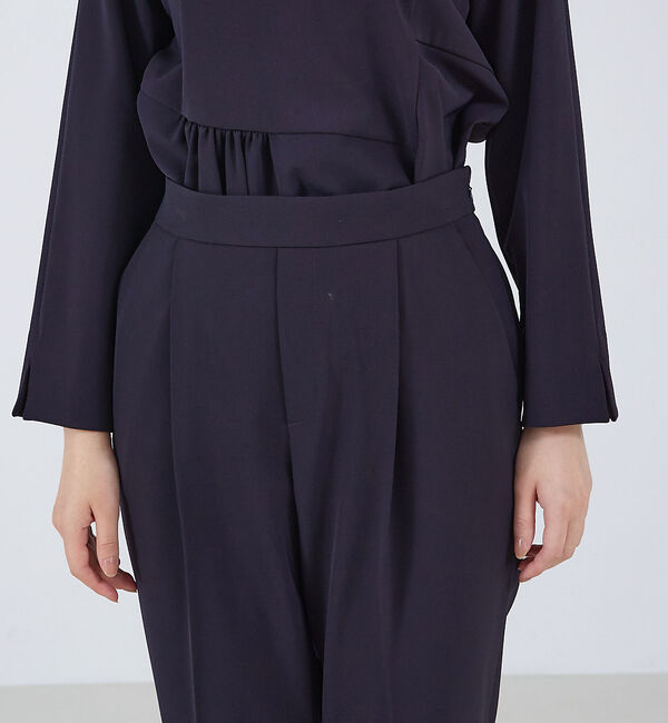 qualite「タックテーパードパンツ」|その他|