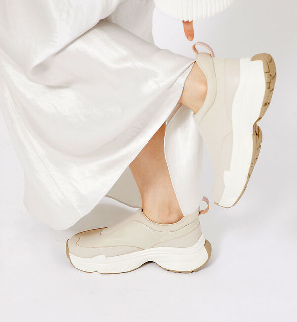 AU BANNISTER「ハンズフリースニーカー」|スニーカー|