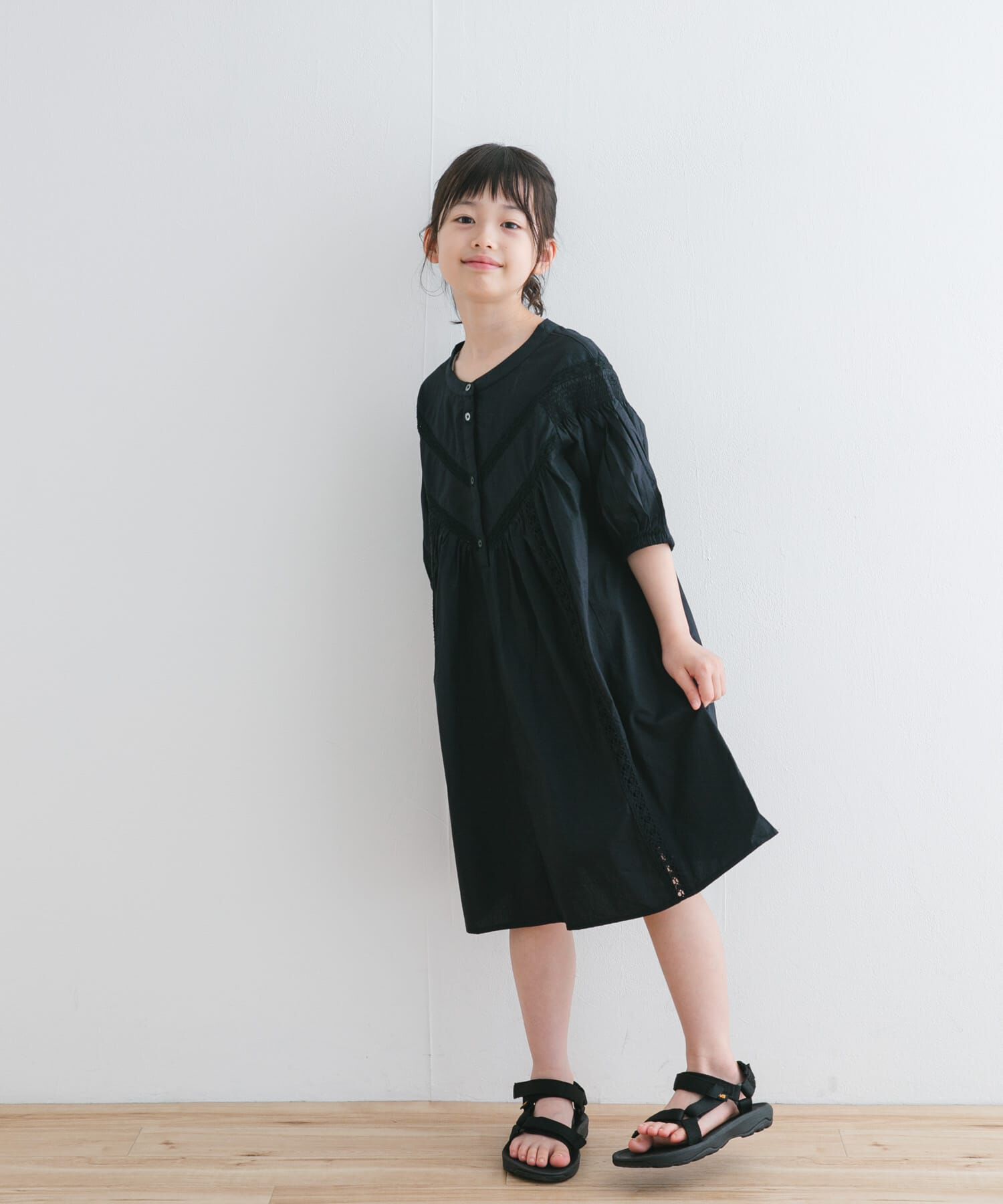 URBAN RESEARCH DOORS「ハシゴレースワンピース(KIDS)」|ワンピース|