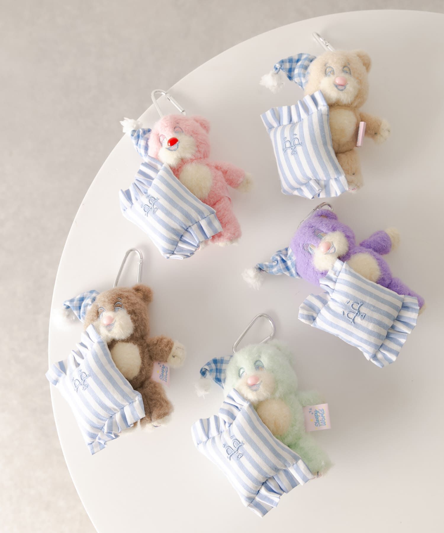 SMELLY「『WEB/一部店舗限定』NEONMOON　Sleepy Teddy Key Holder」|チャーム・キーホルダー|