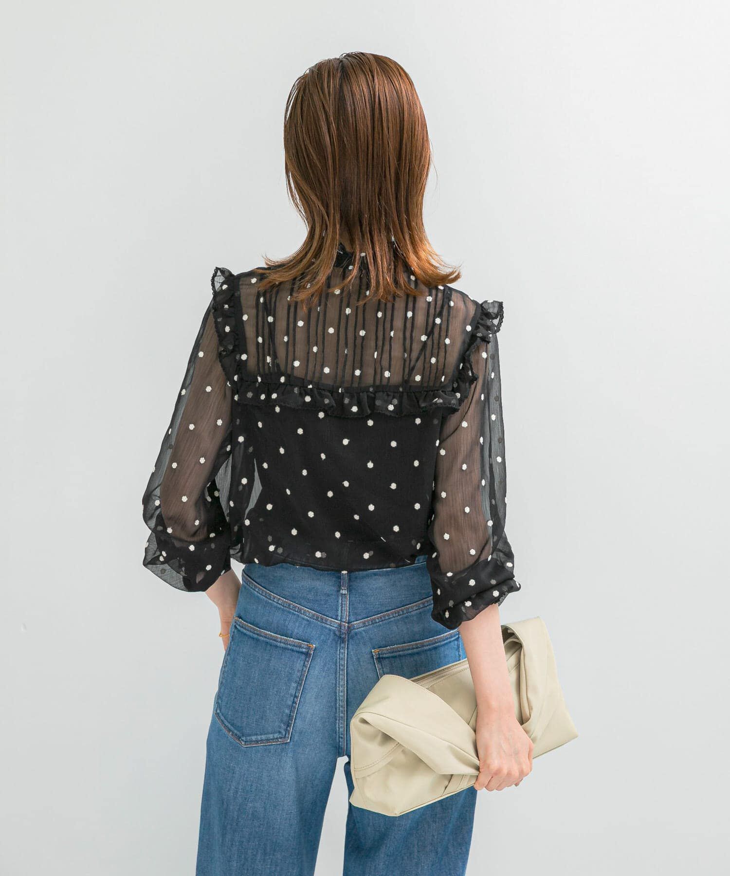 URBAN RESEARCH ROSSO「『WEB限定』フラワー刺繍フリルネックブラウス」|シャツ・ブラウス|