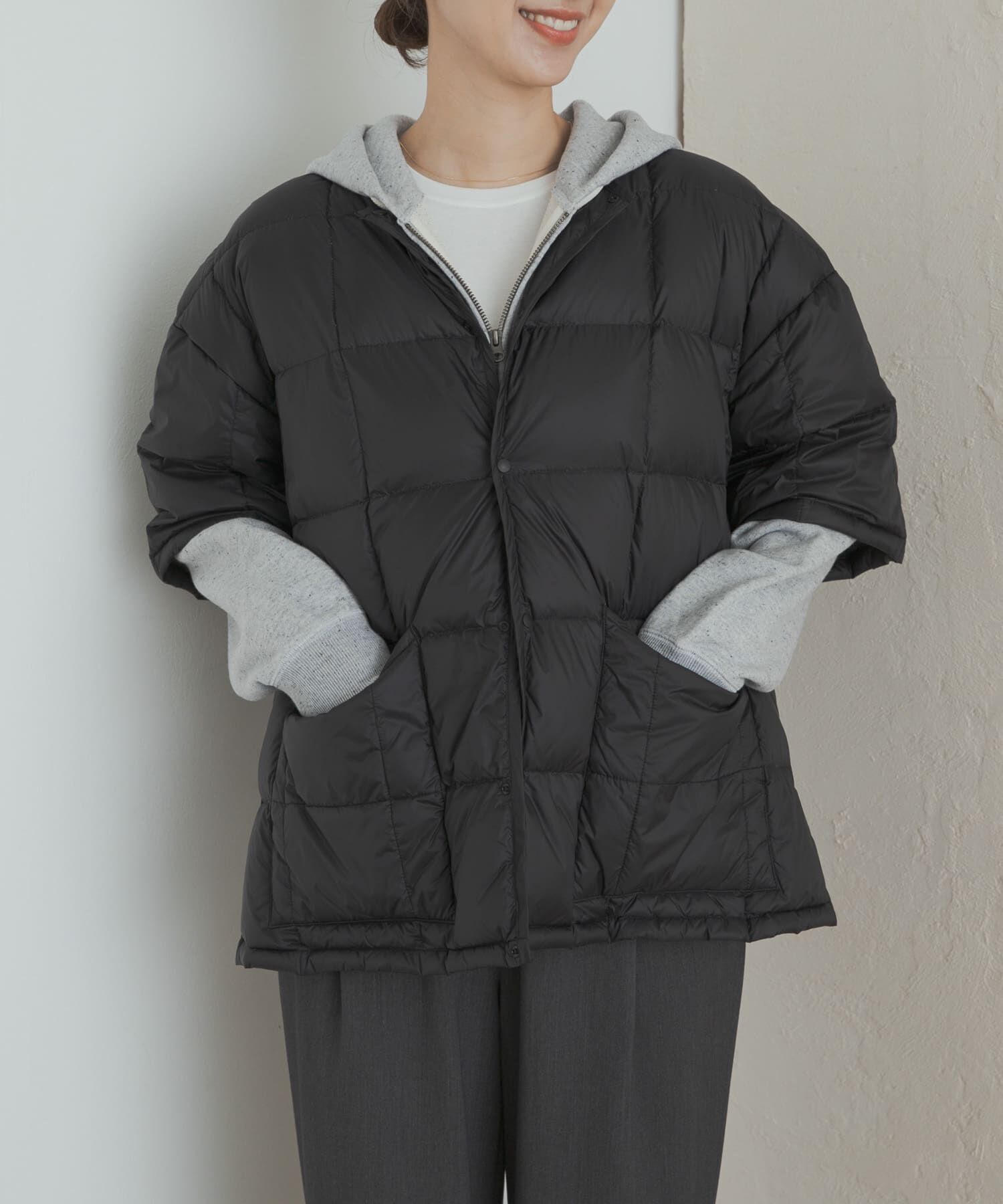 URBAN RESEARCH DOORS「『別注』TAION&times;DOORS　ショートスリーブAラインライトダウン」|ダウン|