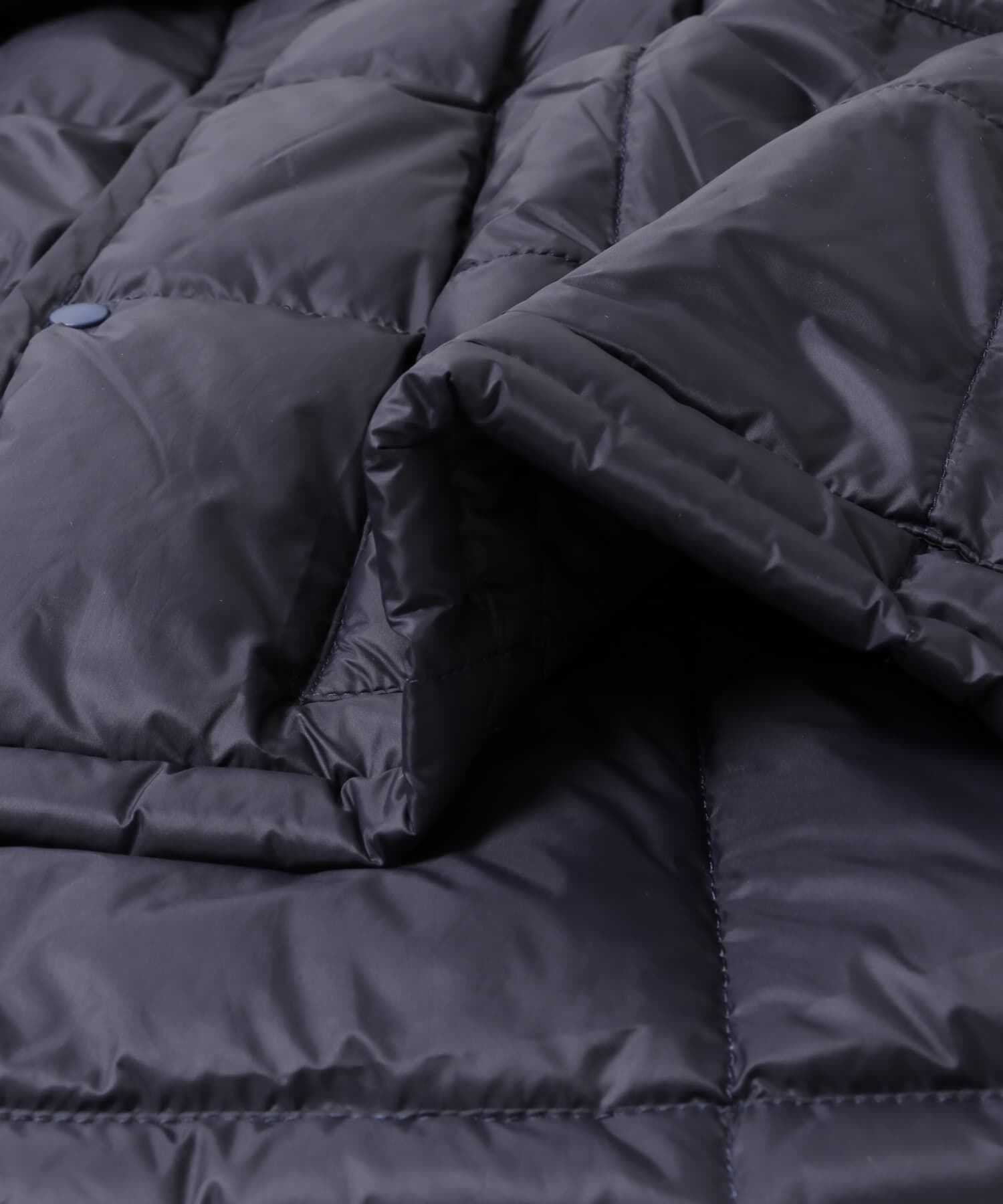 URBAN RESEARCH DOORS「『別注』TAION&times;DOORS　ショートスリーブAラインライトダウン」|ダウン|