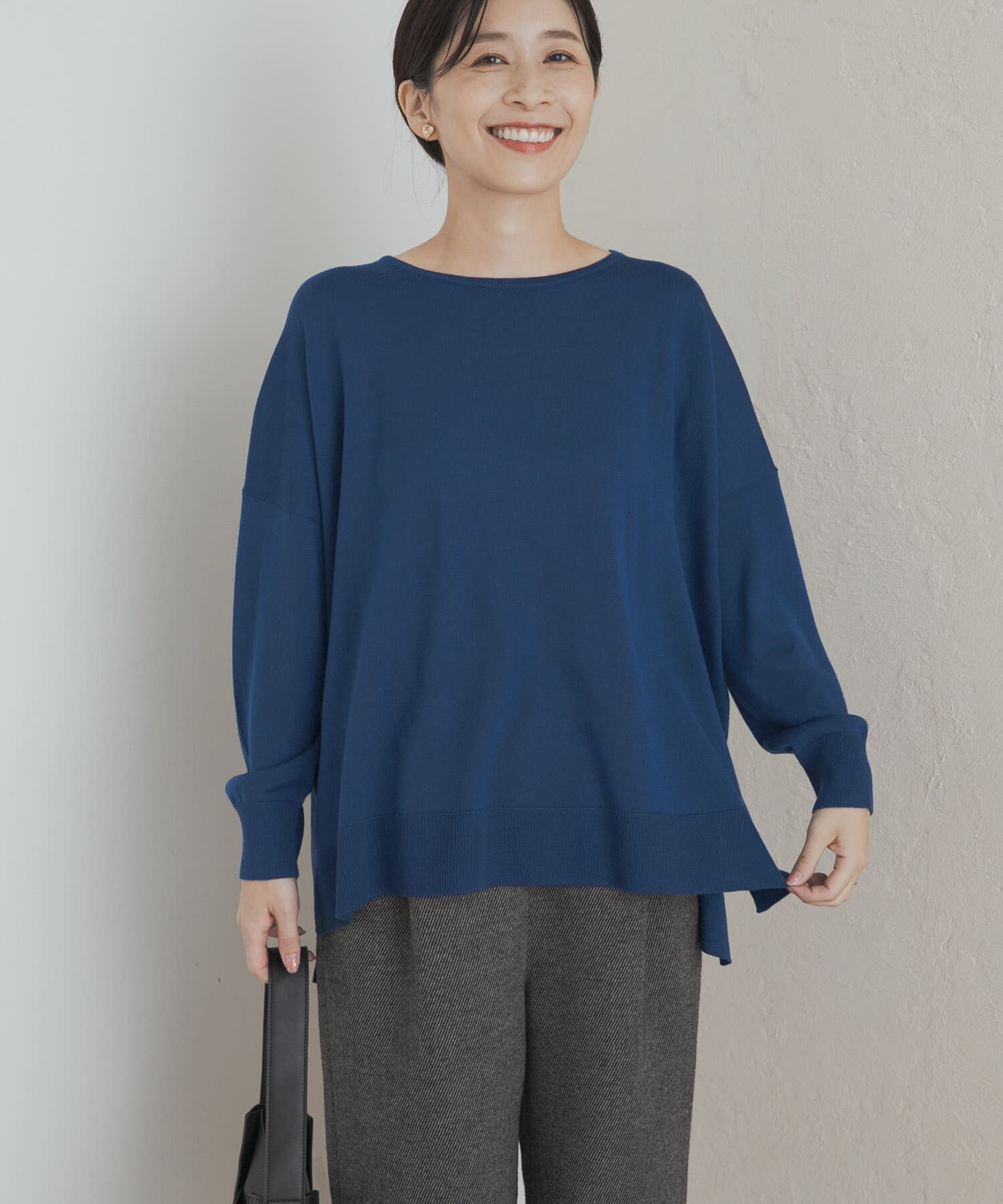 ウォッシャブルウールワイドプルオーバー（URBAN RESEARCH DOORS