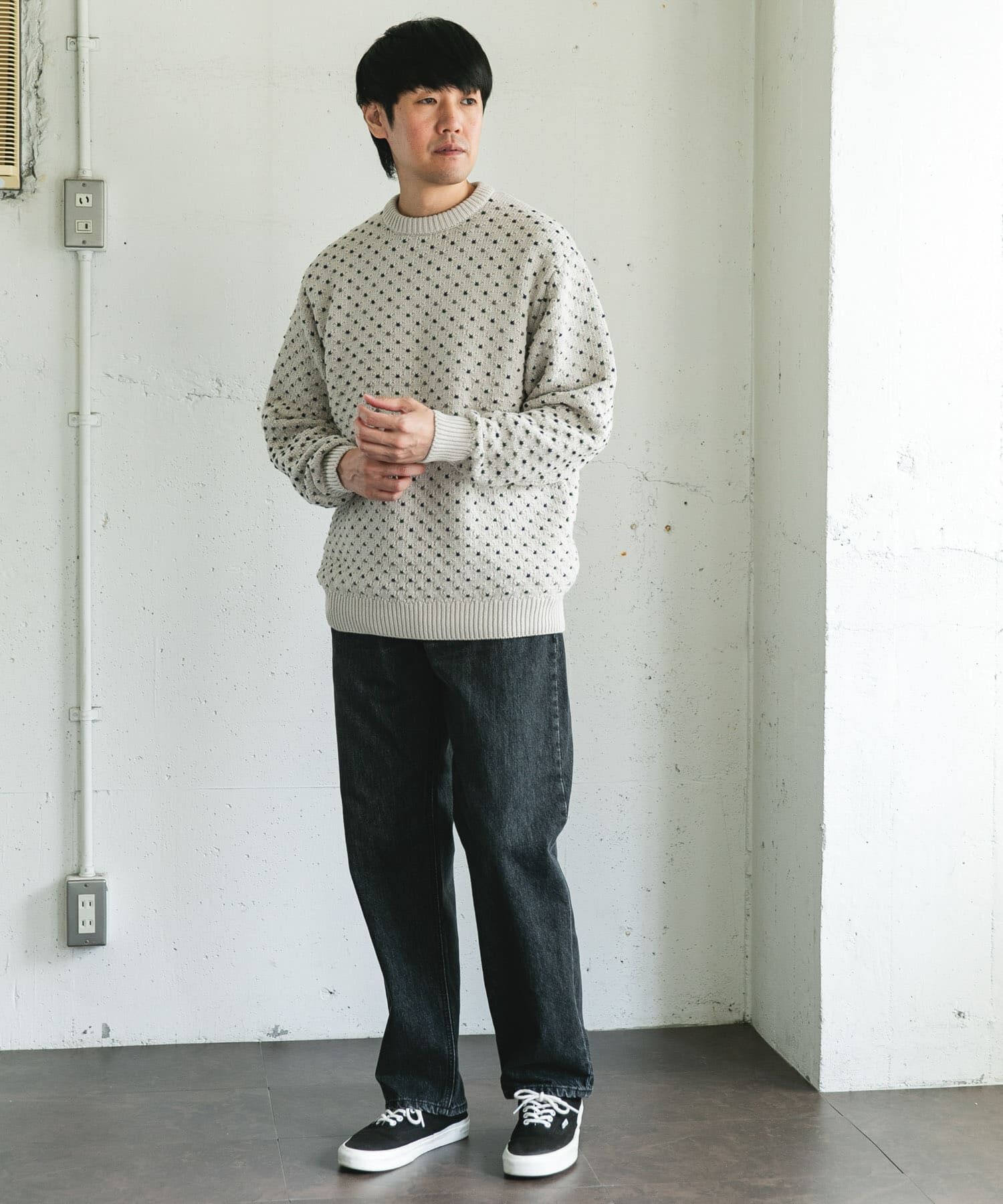 URBAN RESEARCH DOORS「変形バーズアイ クルーネックニット」|ニット・セーター|