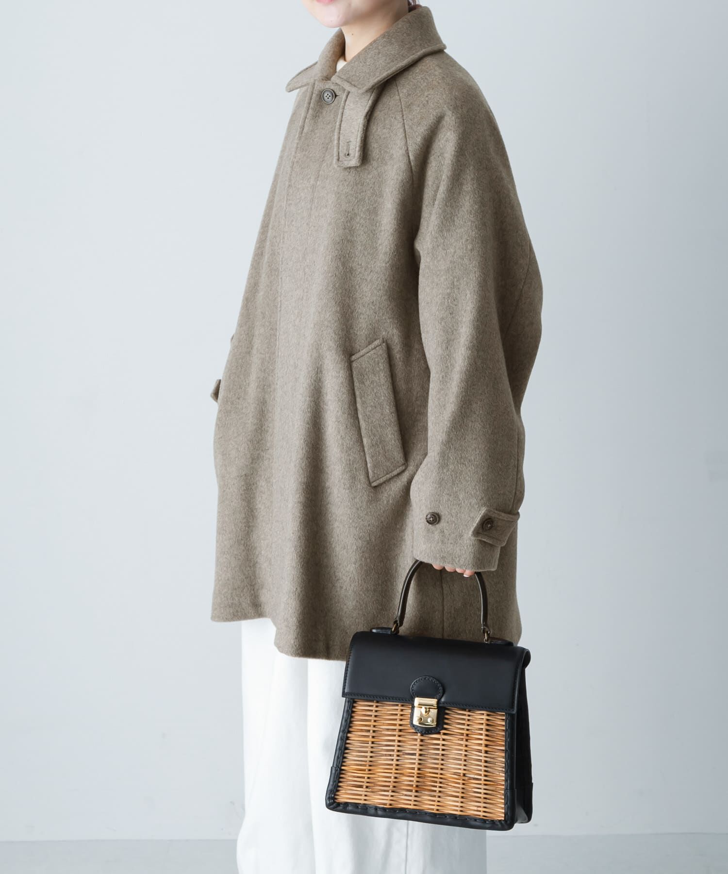 かぐれ「ウールバックタックショートコート」|ステンカラーコート|