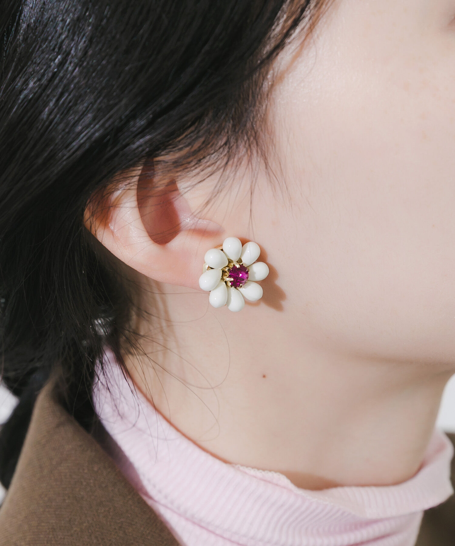 SMELLY「カラービーズフラワーイヤリング」|イヤリング|