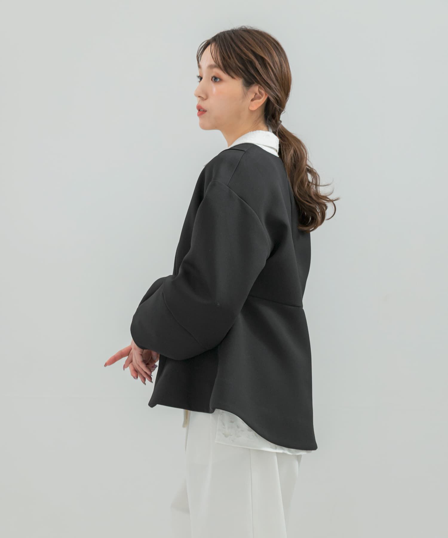 URBAN RESEARCH ROSSO「『WEB限定』デザインボタンペプラムツイルジャケット」|ノーカラージャケット|