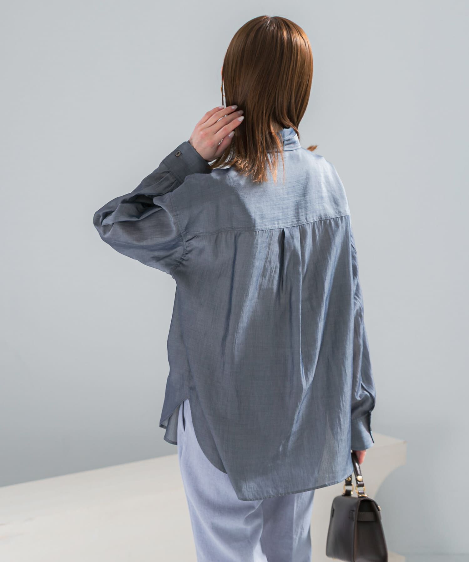 URBAN RESEARCH ROSSO「タイ付デニムライクシアーシャツ」|シャツ・ブラウス|