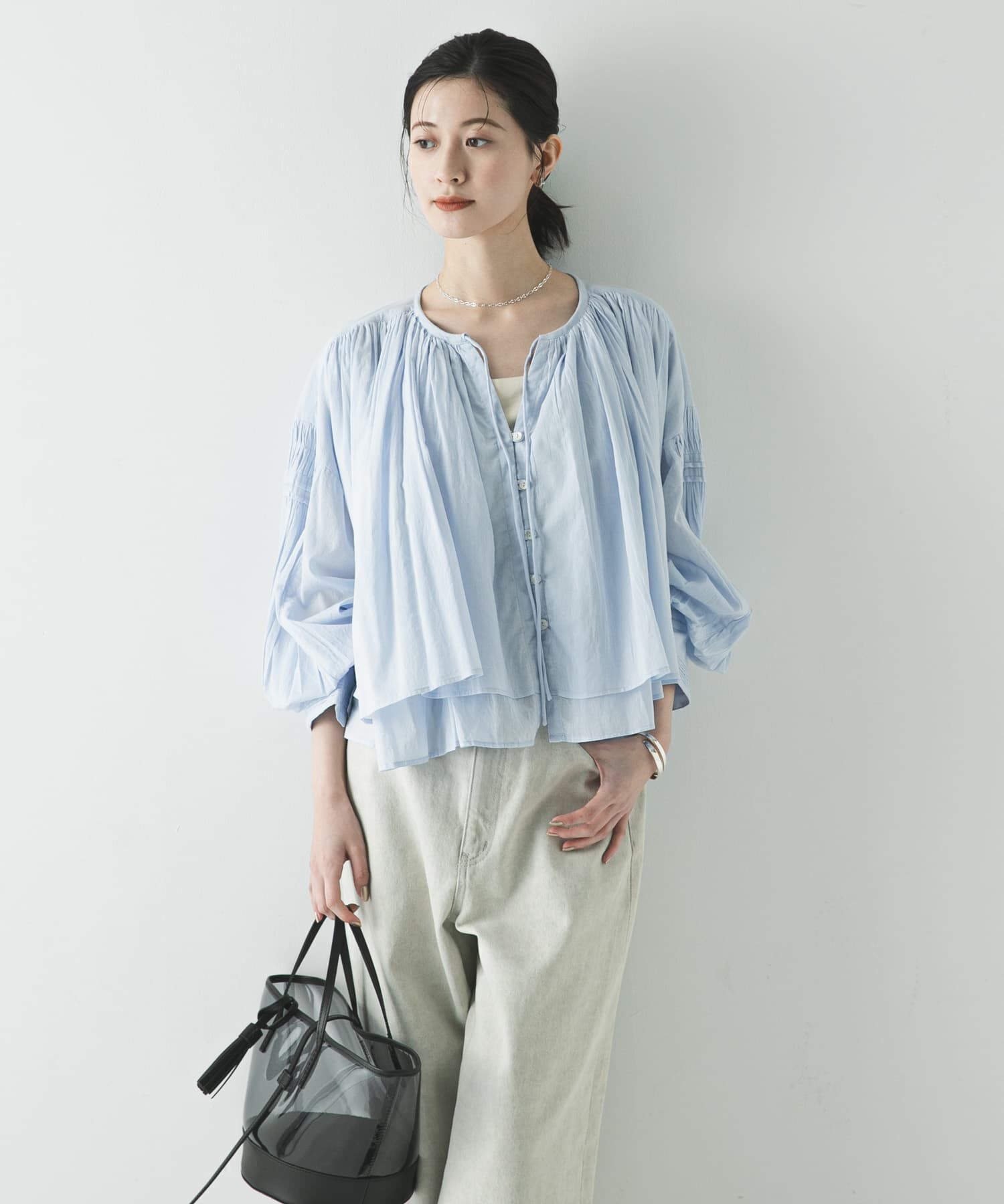 URBAN RESEARCH「コットンボイルギャザーショートブラウス」|シャツ・ブラウス|