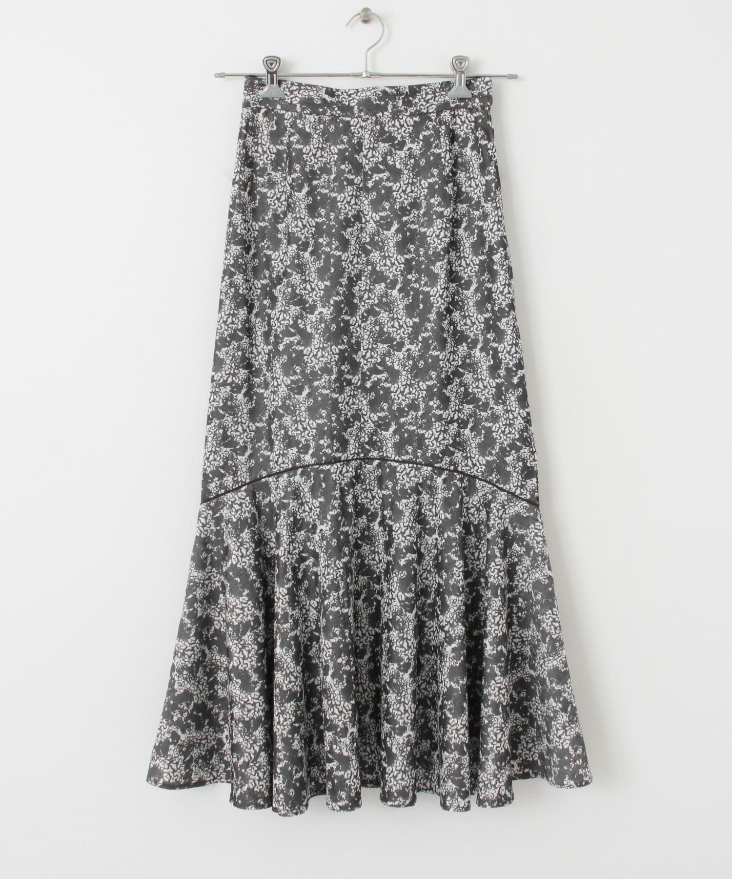 SENSE OF PLACE by URBAN RESEARCH「アートフラワーマーメイドスカート」|スカート|