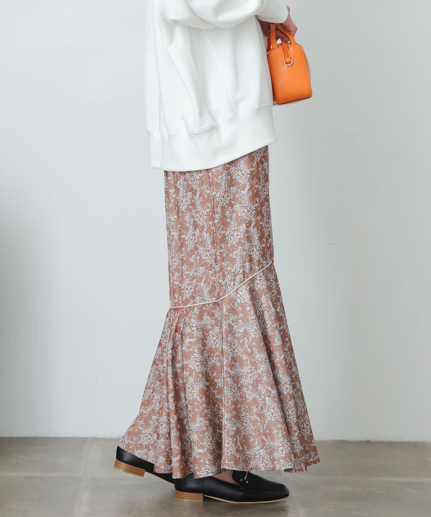 SENSE OF PLACE by URBAN RESEARCH「アートフラワーマーメイドスカート」|スカート|