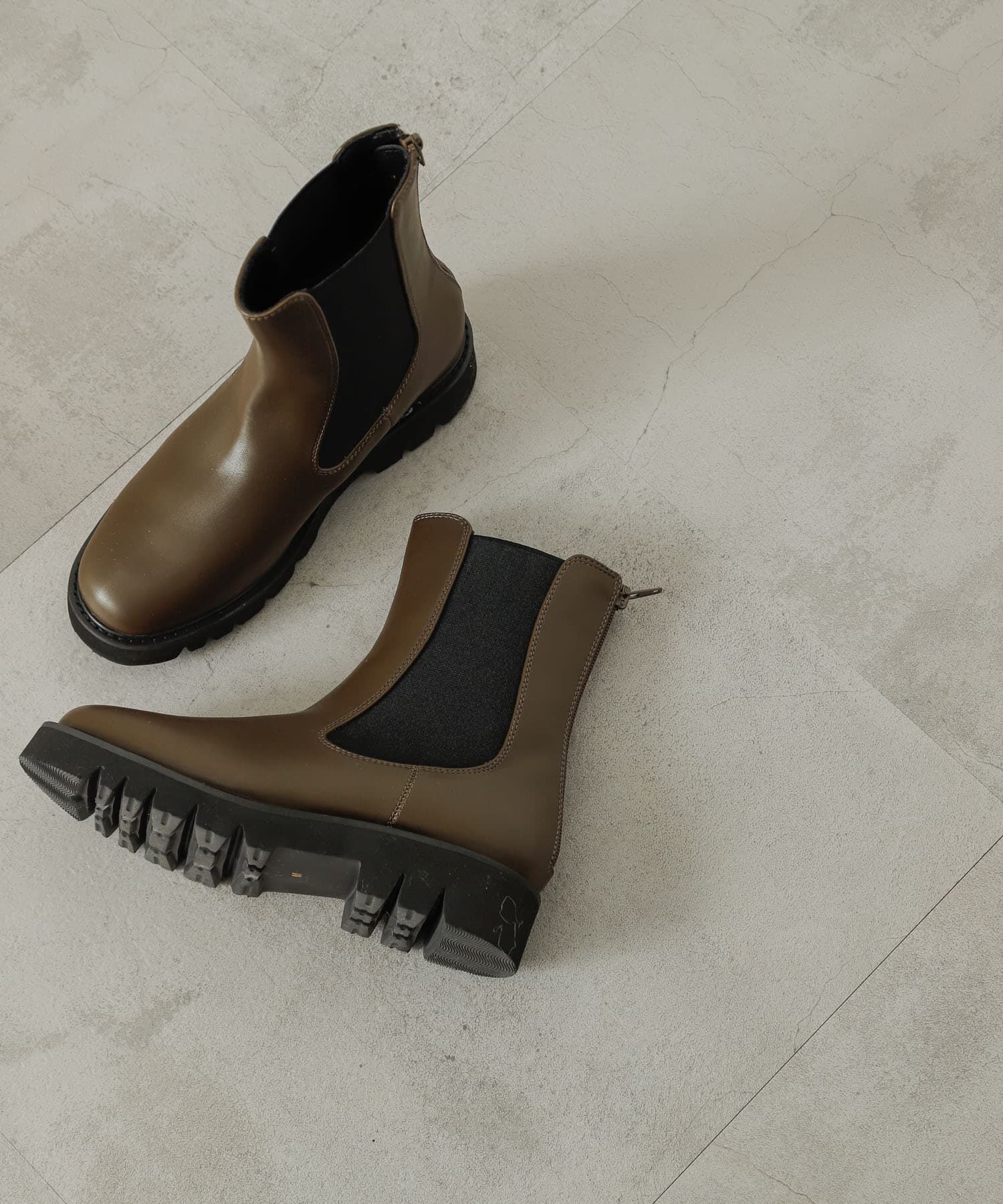 SENSE OF PLACE by URBAN RESEARCH「『軽量ソール採用』トラックソールサイドゴアブーツ」|ショートブーツ|