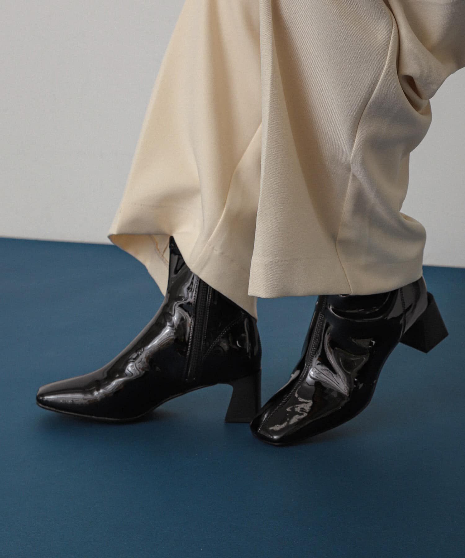 SENSE OF PLACE by URBAN RESEARCH「『抗菌』『消臭』スクエアトゥエナメルブーツ」|ショートブーツ|ブラック