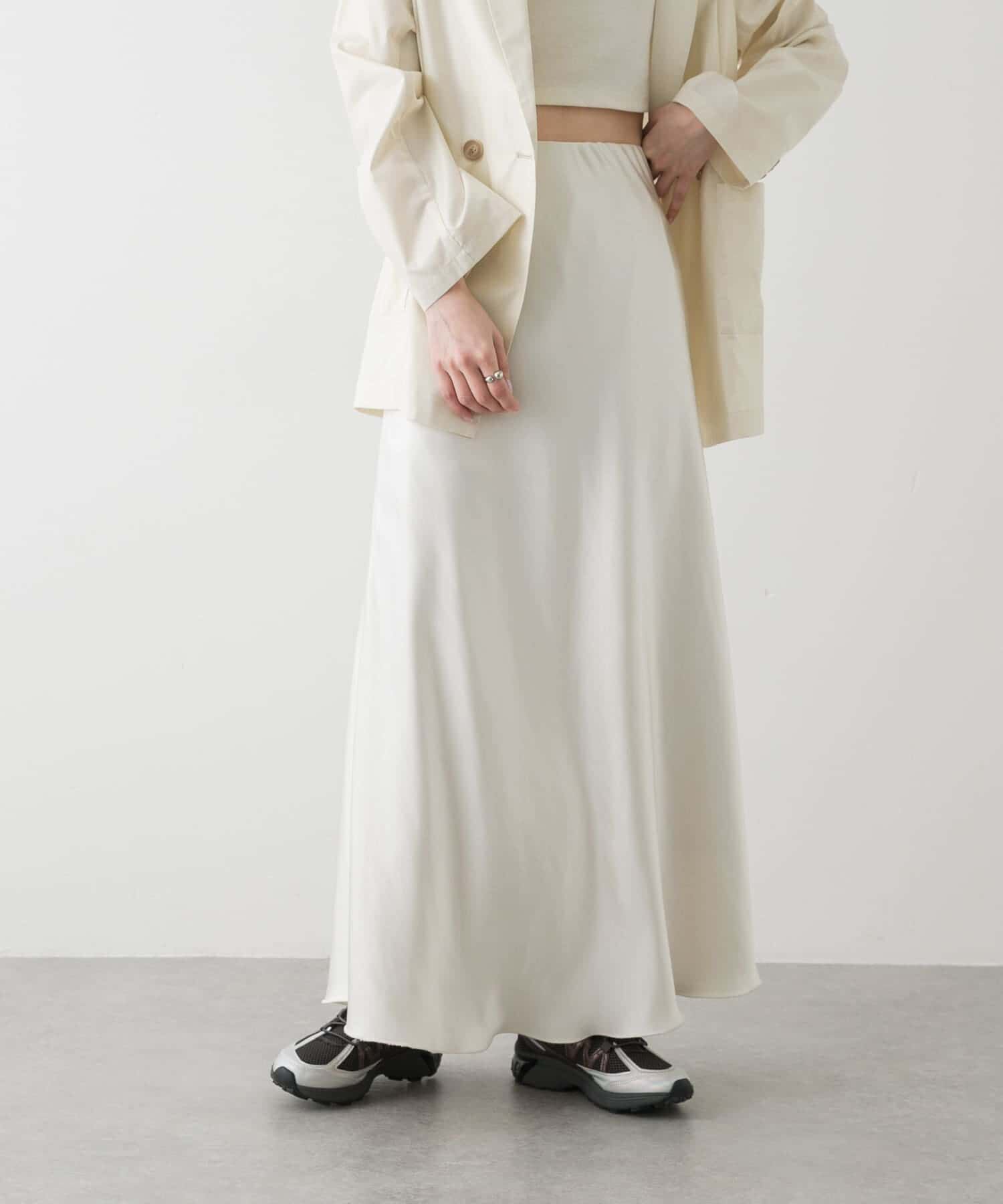 SENSE OF PLACE by URBAN RESEARCH「『一部WEB限定カラー』ナローサテンスカート」|スカート|