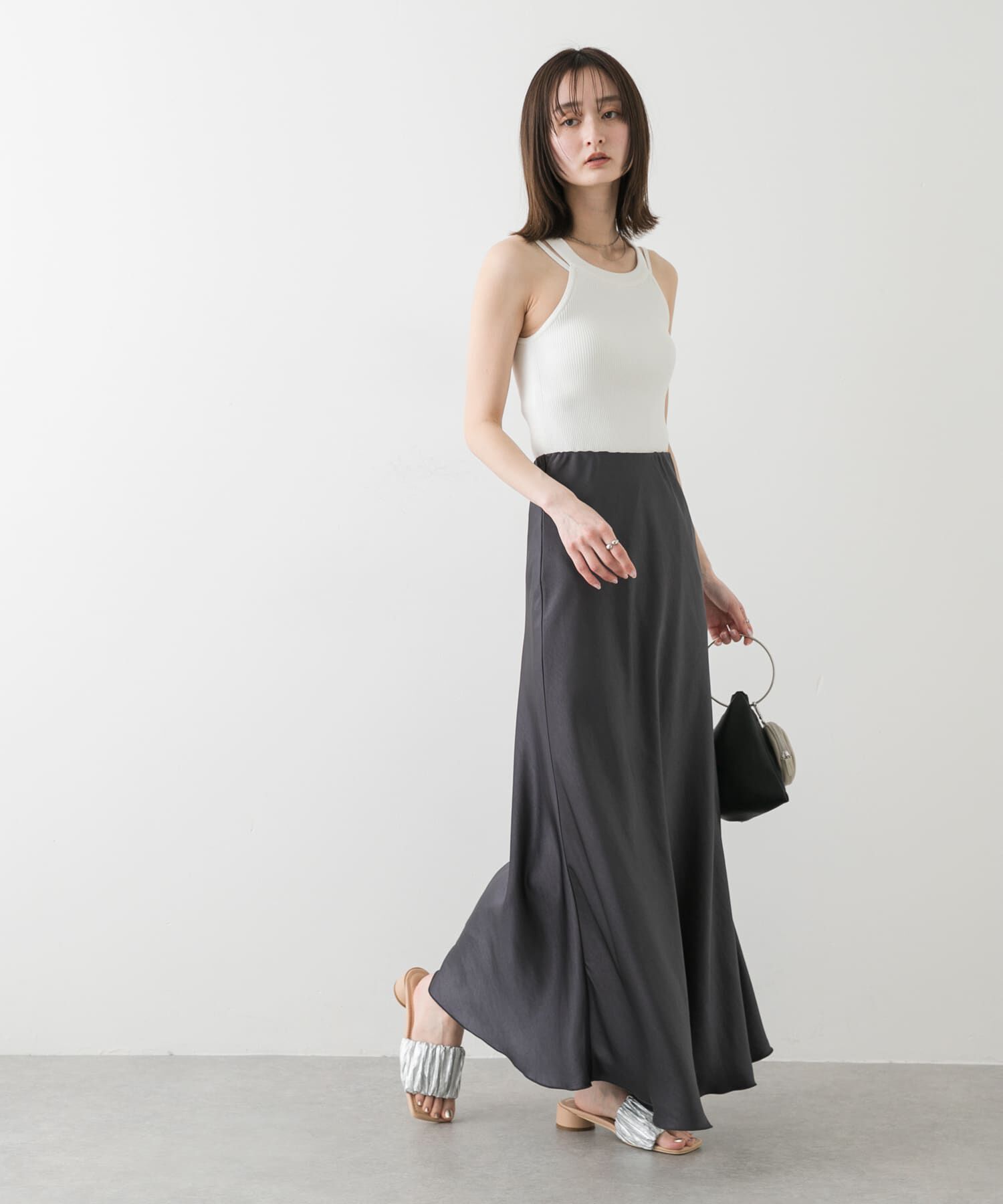 SENSE OF PLACE by URBAN RESEARCH「『一部WEB限定カラー』ナローサテンスカート」|スカート|