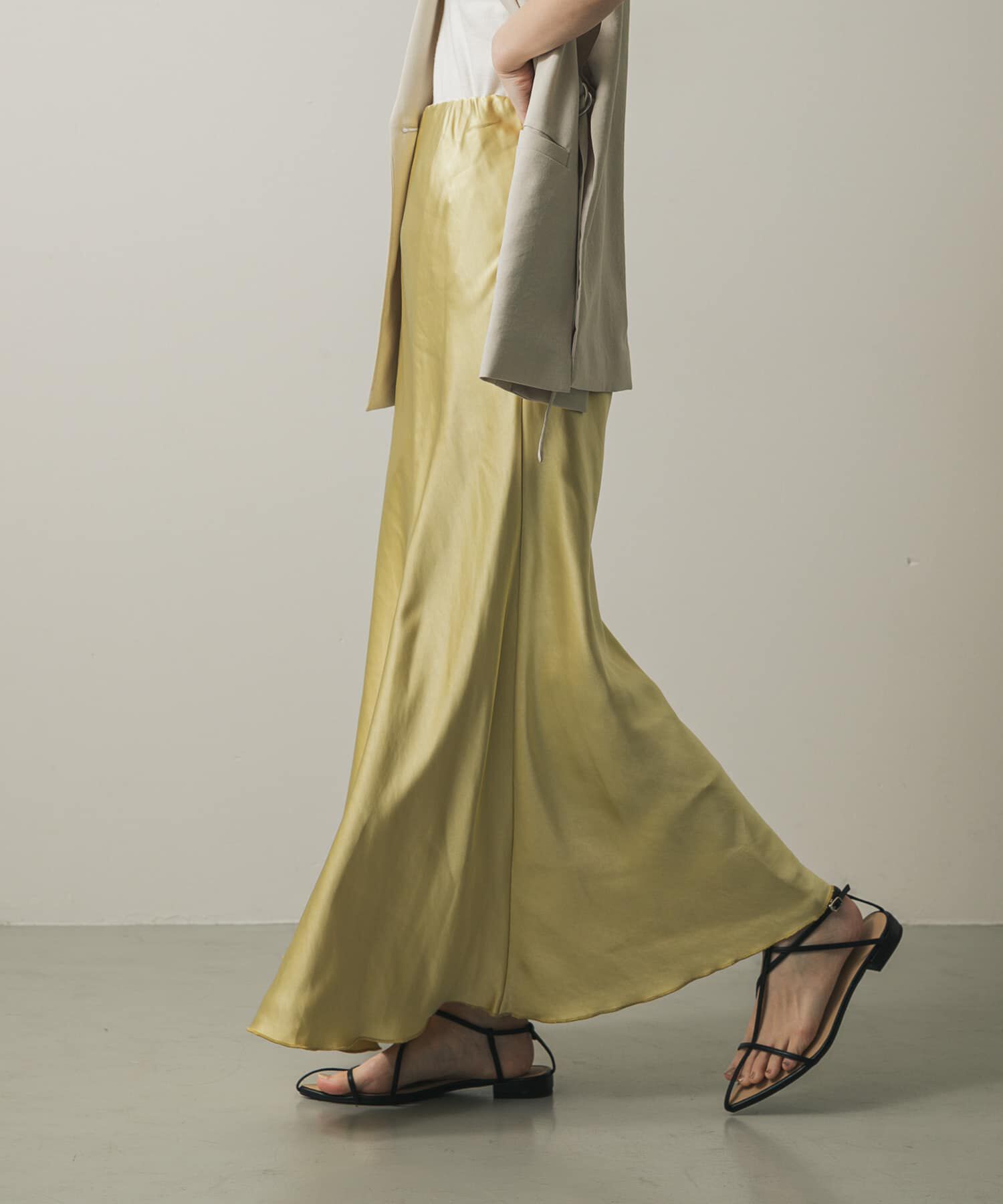 SENSE OF PLACE by URBAN RESEARCH「『一部WEB限定カラー』ナローサテンスカート」|スカート|