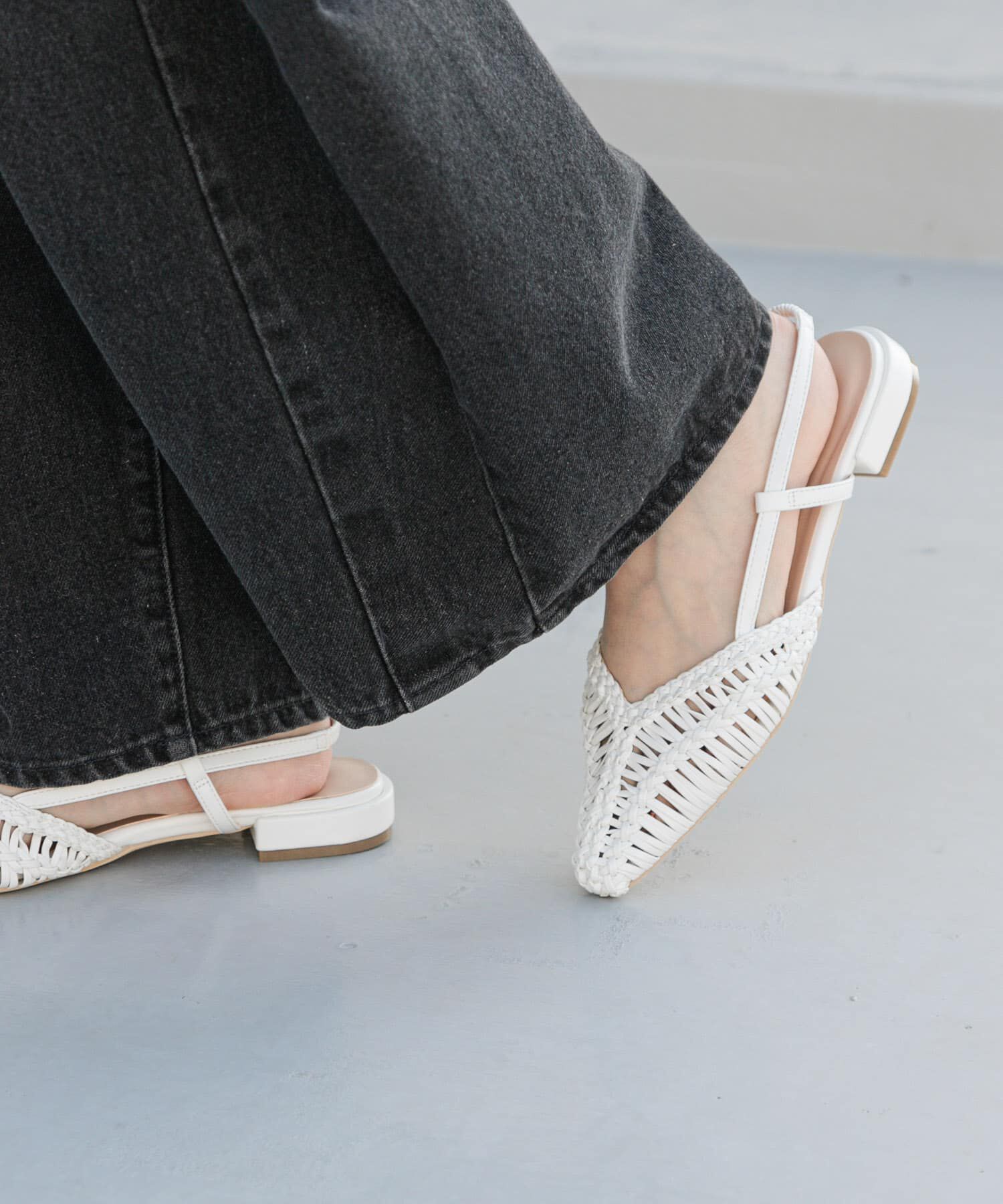 SENSE OF PLACE by URBAN RESEARCH「コードアミポインテッドサンダル」|サンダル|