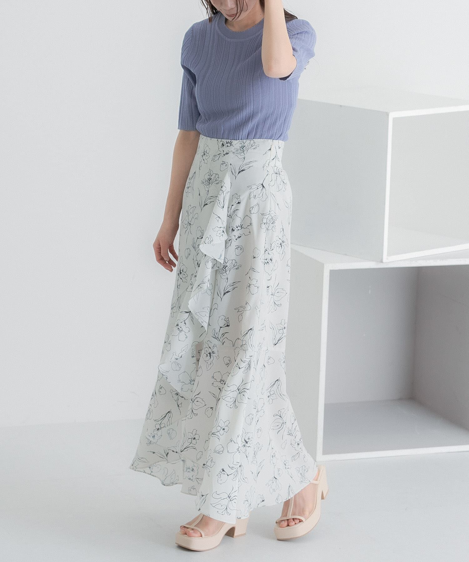 SENSE OF PLACE by URBAN RESEARCH「フラワープリントフリルスカート」|スカート|