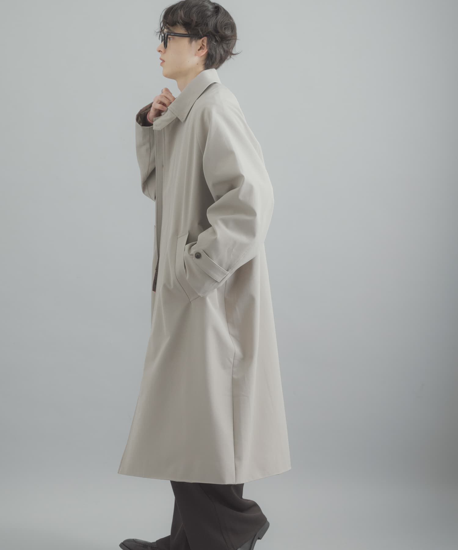 SENSE OF PLACE by URBAN RESEARCH「バルマカーンルーズコート」|ステンカラーコート|