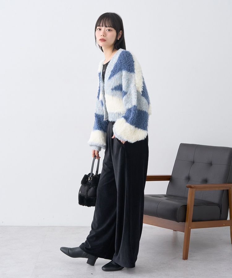 earth music&ecology「ポンポンヤーンミックスインターシャカーディガン」|カーディガン|