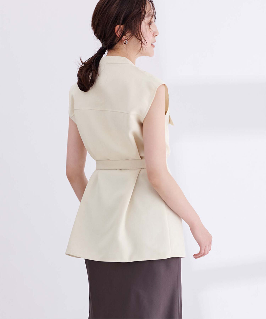 ur's「リネンライクノースリーブトップス」|シャツ・ブラウス|