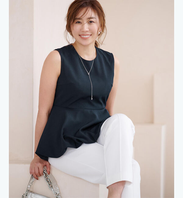 ur's「【八田真理子さんコラボアイテム】ノースリーブバルーンペプラムトップス」|Tシャツ・カットソー|ダークネイビー