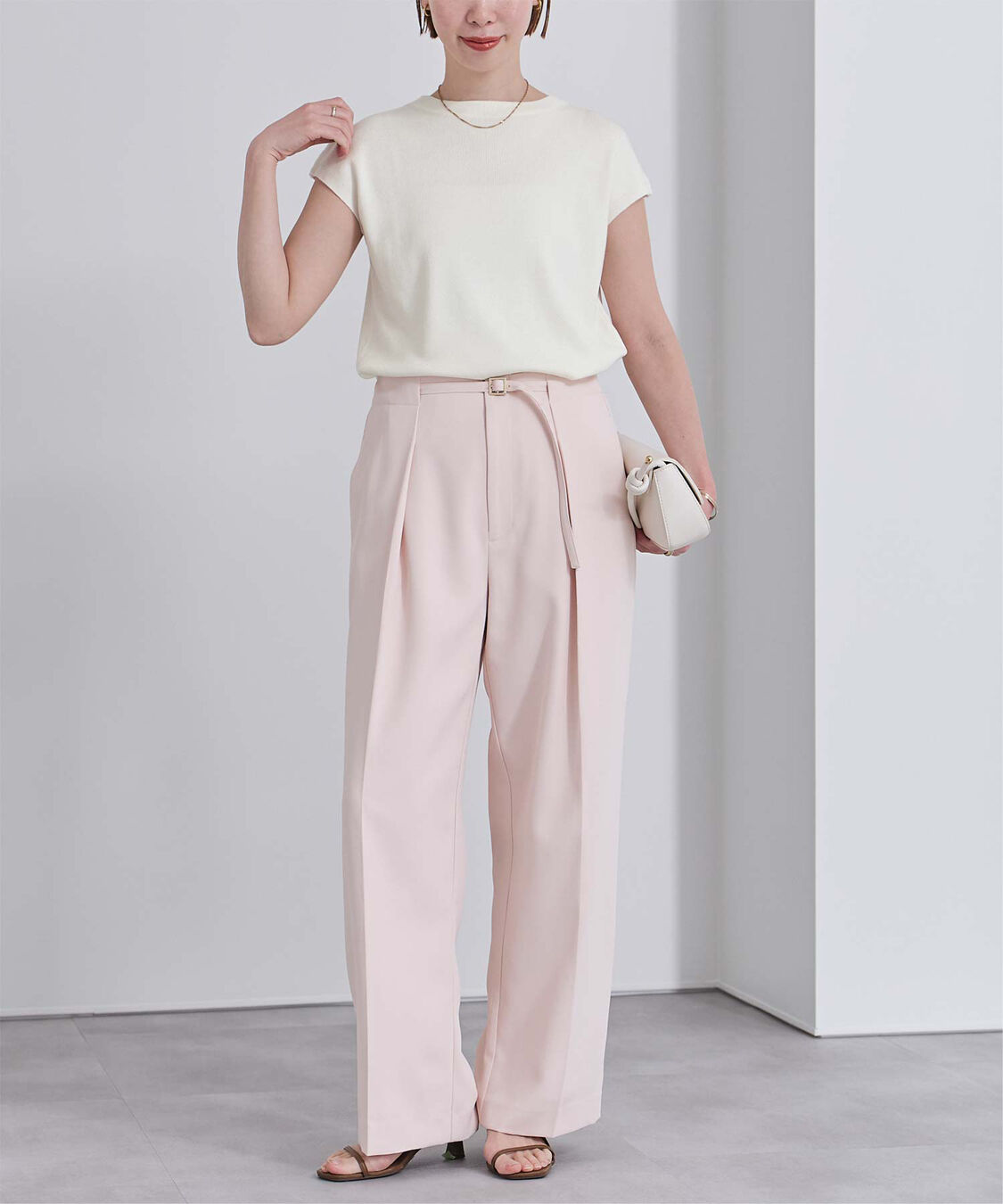 ur's「プチハイネックフレンチスリーブニット」|ニット・セーター|