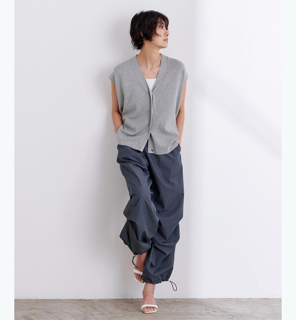 ur's「ゴールド釦Vネックフレンチスリーブニット」|ニット・セーター|杢グレー