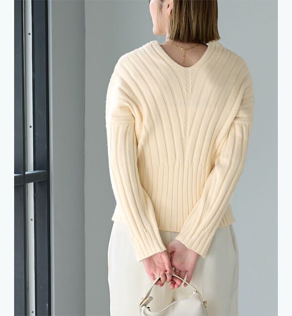 ur's「Vネックウエストシェイプワイドリブニット」|ニット・セーター|