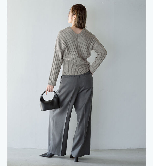 ur's「Vネックウエストシェイプワイドリブニット」|ニット・セーター|