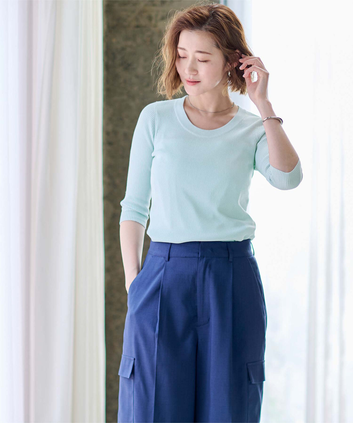 ur's「Uネックリブニット」|ニット・セーター|