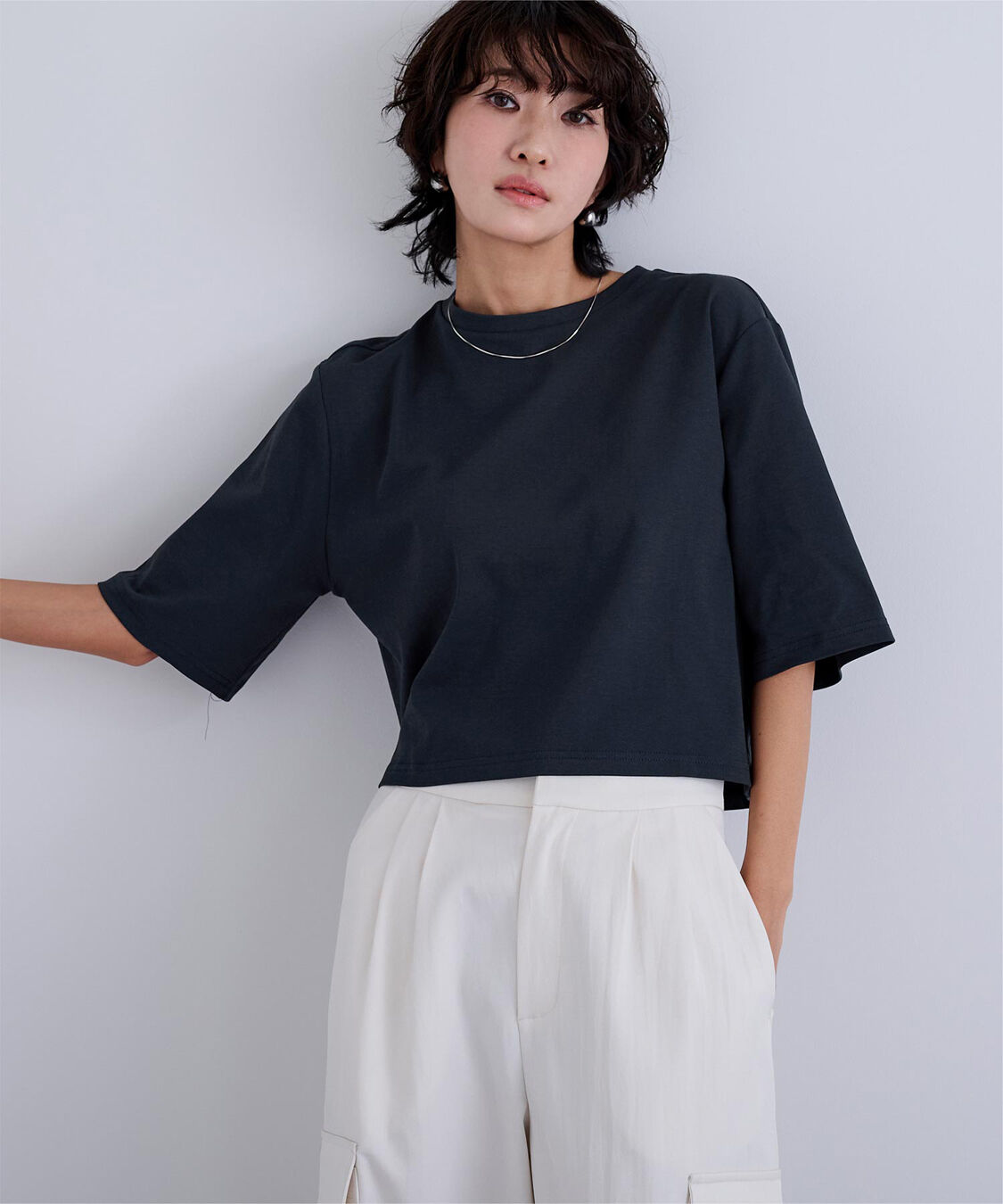 ur's「汗染み防止クロップドTシャツ」|Tシャツ・カットソー|