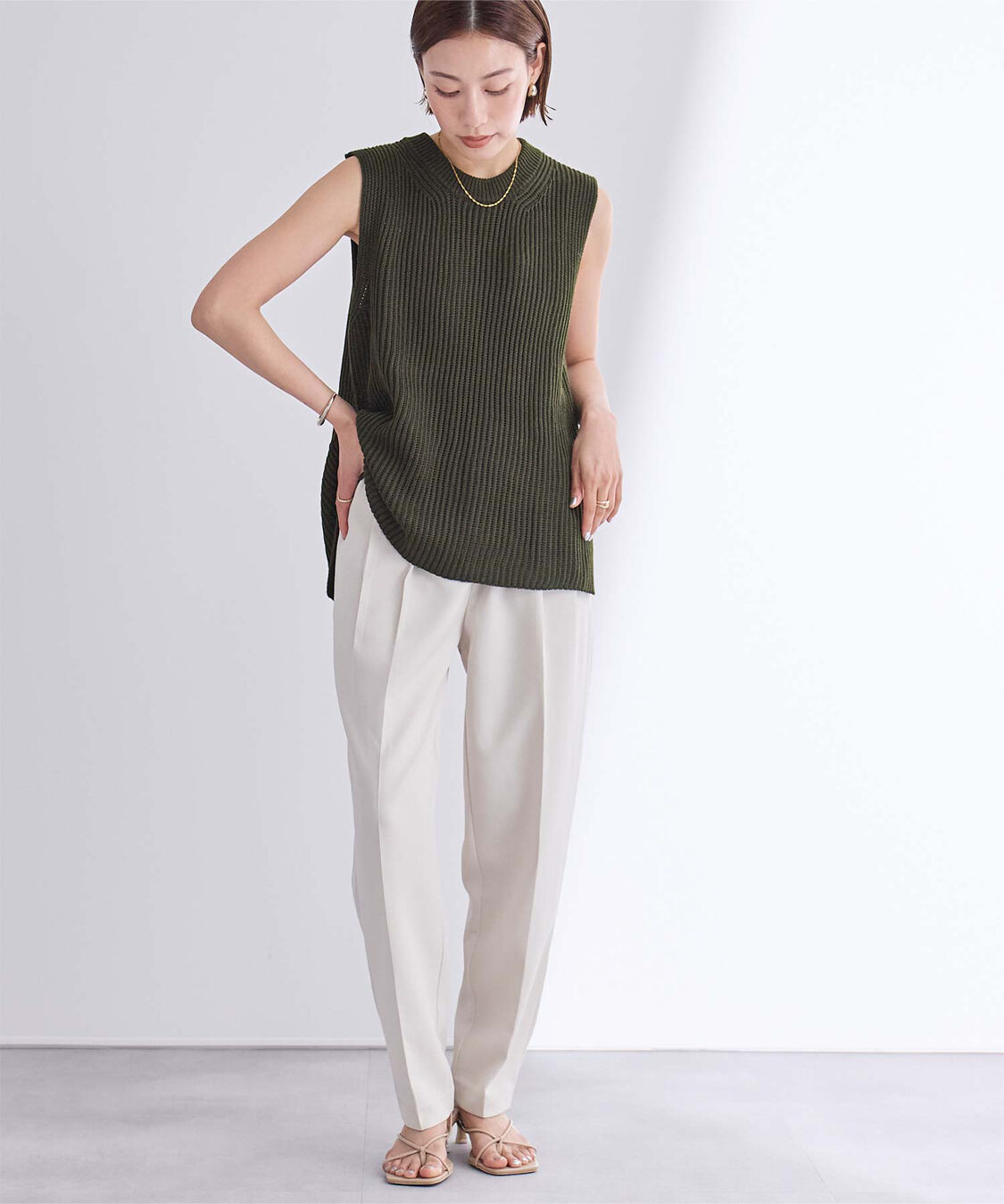 ur's「ローゲージニットベスト」|ニット・セーター|