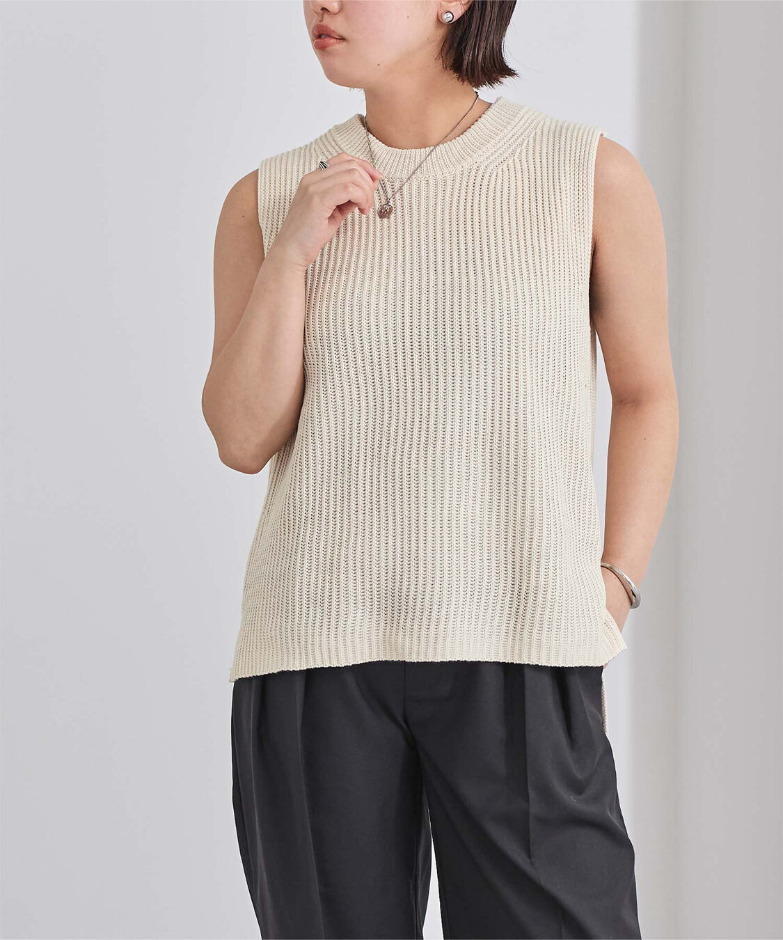 ur's「ローゲージニットベスト」|ニット・セーター|アイボリー